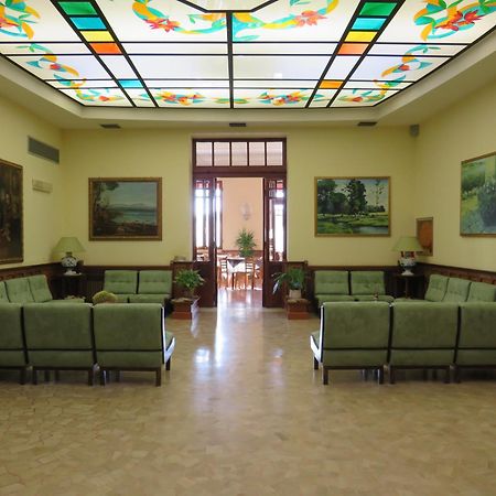 Hotel Antico Borgo ريولو تيرمي المظهر الخارجي الصورة