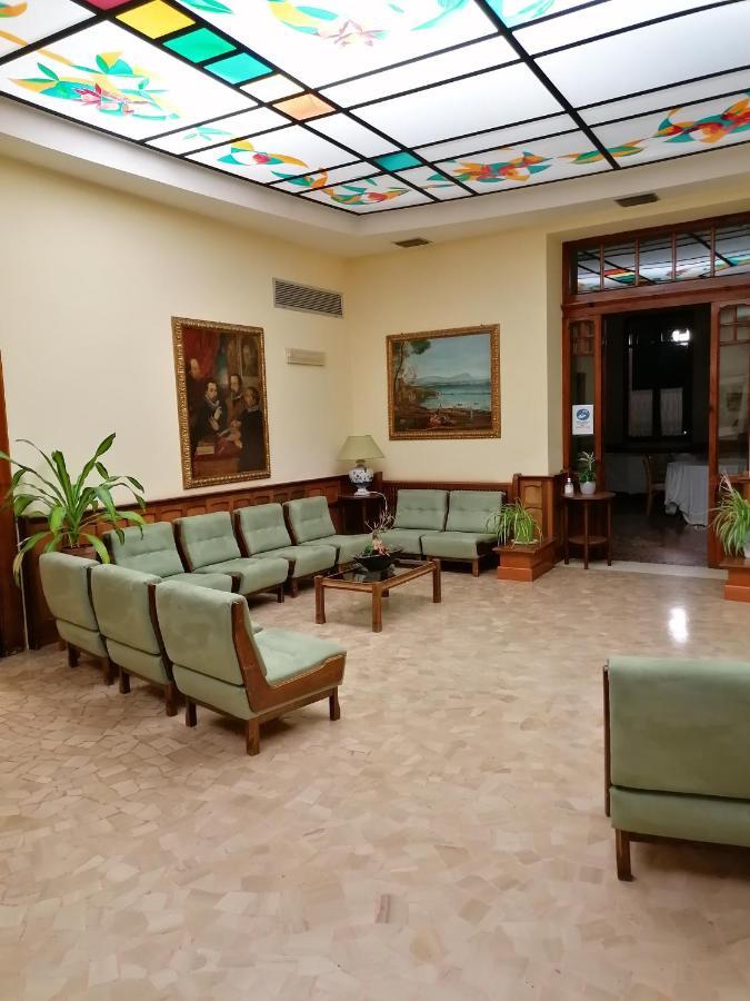 Hotel Antico Borgo ريولو تيرمي المظهر الخارجي الصورة