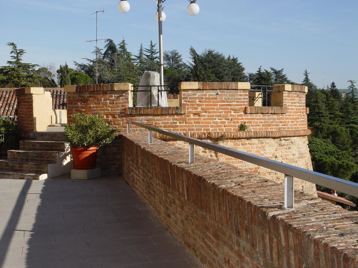 Hotel Antico Borgo ريولو تيرمي المظهر الخارجي الصورة